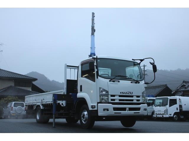 いすゞフォワードクレーン4段中型（4t）[写真03]