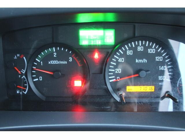 いすゞフォワードクレーン4段中型（4t）[写真31]