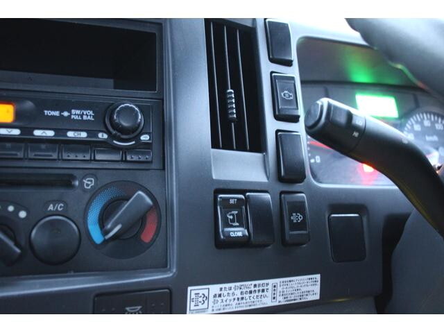 いすゞフォワードクレーン4段中型（4t）[写真32]