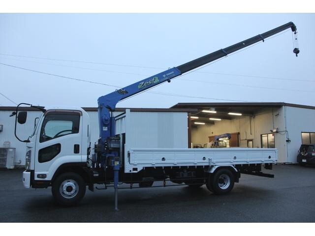 いすゞフォワードクレーン4段中型（4t）[写真05]