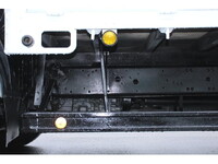 三菱ふそうファイター平ボディ中型（4t）[写真25]