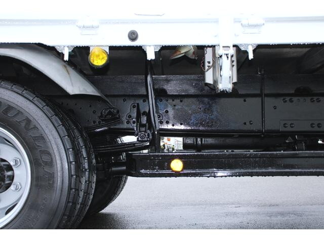 三菱ふそうファイター平ボディ中型（4t）[写真25]