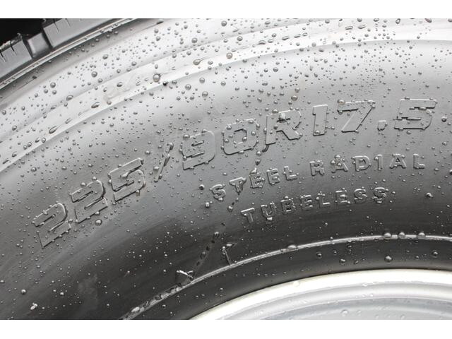 三菱ふそうファイター平ボディ中型（4t）[写真26]