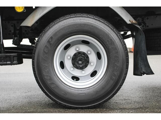 三菱ふそうファイター平ボディ中型（4t）[写真28]