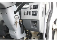 三菱ふそうファイター平ボディ中型（4t）[写真32]