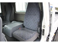 三菱ふそうファイター平ボディ中型（4t）[写真38]