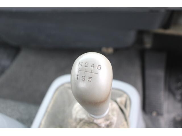 三菱ふそうファイター平ボディ中型（4t）[写真39]