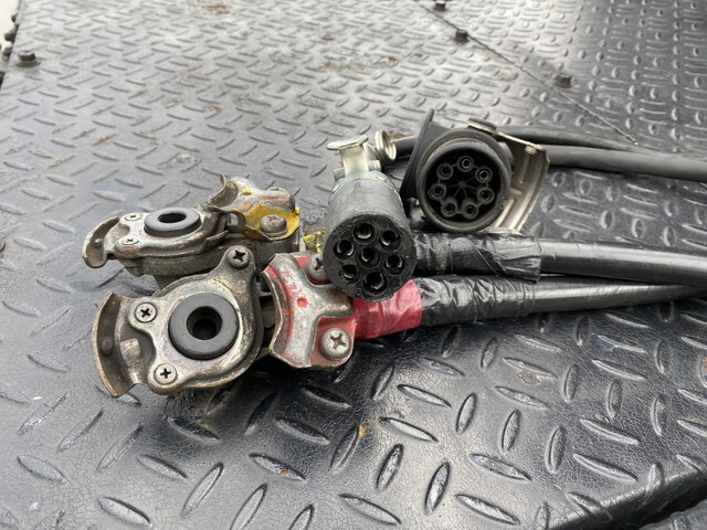 三菱ふそうスーパーグレートトレーラーヘッド（トラクターヘッド）大型（10t）[写真12]