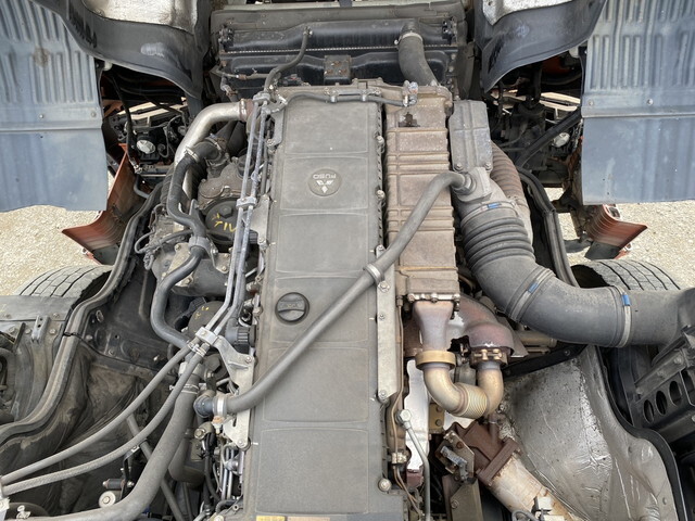 三菱ふそうスーパーグレートトレーラーヘッド（トラクターヘッド）大型（10t）[写真23]