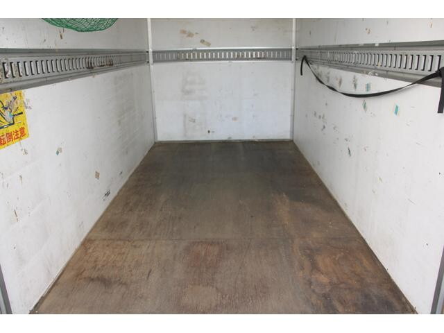 いすゞエルフパネルバン小型（2t・3t）[写真14]