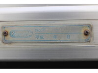 いすゞエルフパネルバン小型（2t・3t）[写真18]