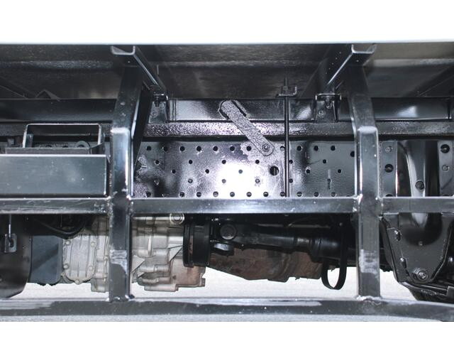 いすゞエルフパネルバン小型（2t・3t）[写真24]