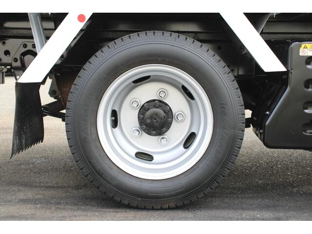 いすゞエルフパネルバン小型（2t・3t）[写真26]