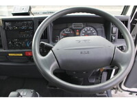 いすゞエルフパネルバン小型（2t・3t）[写真29]