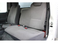 いすゞエルフパネルバン小型（2t・3t）[写真37]