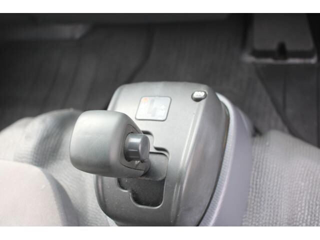 いすゞエルフパネルバン小型（2t・3t）[写真38]