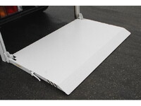 いすゞエルフ平ボディ小型（2t・3t）[写真14]