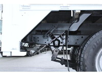 いすゞエルフ平ボディ小型（2t・3t）[写真19]