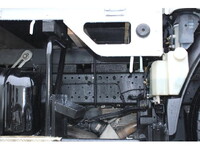 いすゞエルフ平ボディ小型（2t・3t）[写真22]