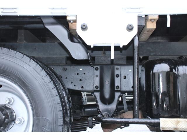 いすゞエルフ平ボディ小型（2t・3t）[写真24]