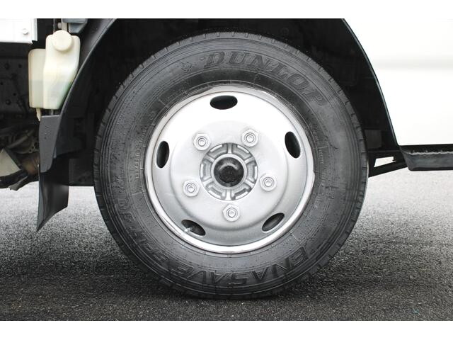 いすゞエルフ平ボディ小型（2t・3t）[写真27]