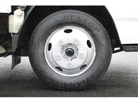 いすゞエルフ平ボディ小型（2t・3t）[写真28]