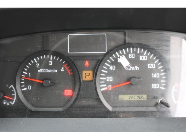 いすゞエルフ平ボディ小型（2t・3t）[写真31]