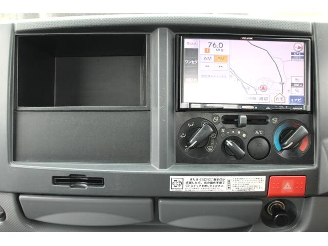 いすゞエルフ平ボディ小型（2t・3t）[写真32]