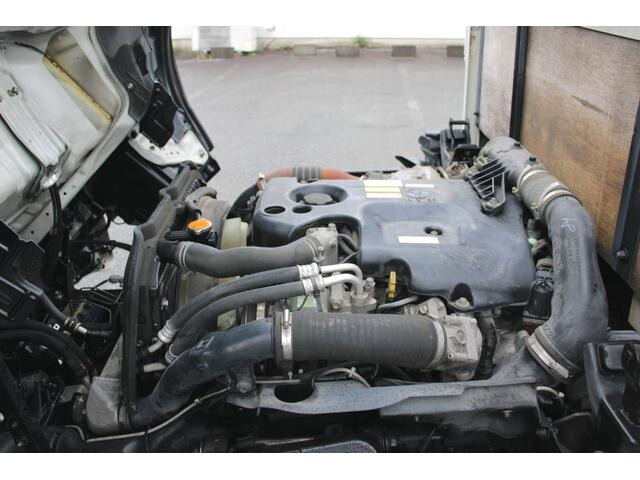 いすゞエルフ平ボディ小型（2t・3t）[写真08]