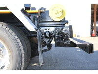 いすゞエルフコンテナ専用車小型（2t・3t）[写真16]