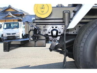 いすゞエルフコンテナ専用車小型（2t・3t）[写真17]