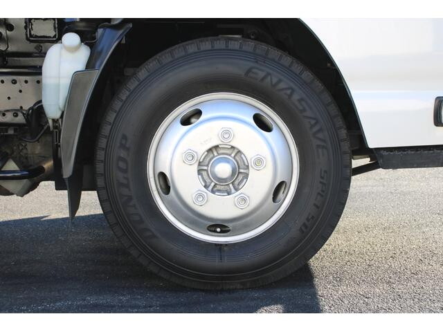 いすゞエルフコンテナ専用車小型（2t・3t）[写真22]