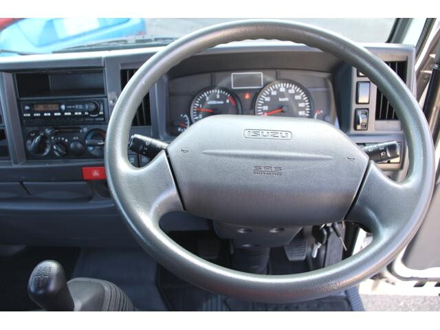 いすゞエルフコンテナ専用車小型（2t・3t）[写真27]