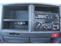 いすゞエルフコンテナ専用車小型（2t・3t）[写真32]