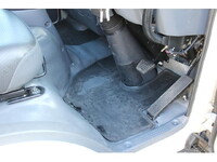 いすゞエルフコンテナ専用車小型（2t・3t）[写真34]