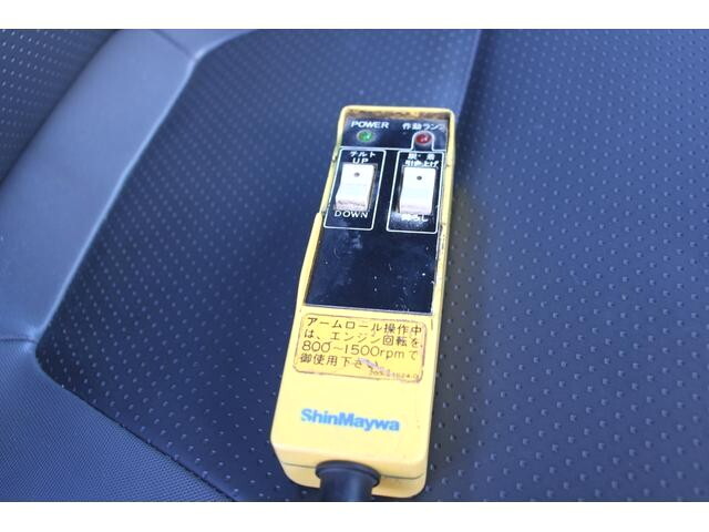 いすゞエルフコンテナ専用車小型（2t・3t）[写真39]