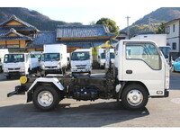 いすゞエルフコンテナ専用車小型（2t・3t）[写真07]