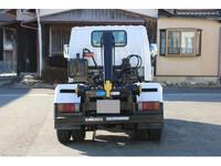 いすゞエルフコンテナ専用車小型（2t・3t）[写真08]