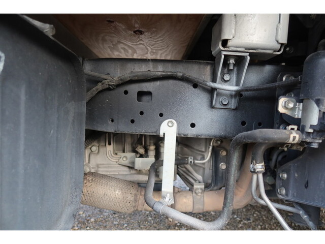 トヨタトヨエース平ボディ小型（2t・3t）[写真11]