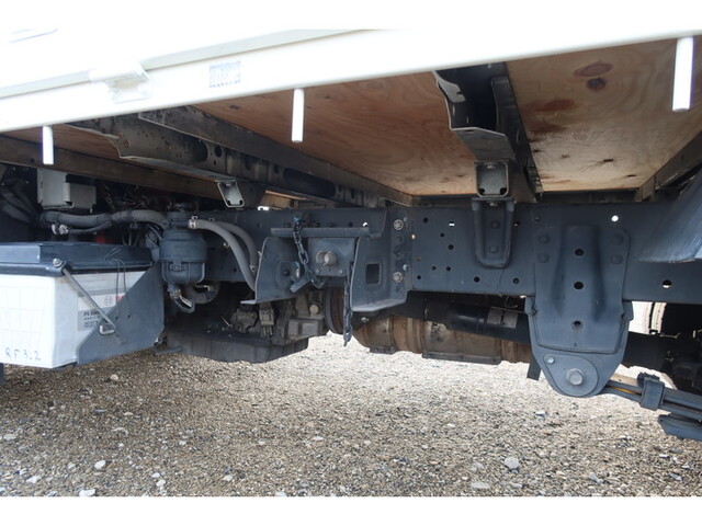 トヨタトヨエース平ボディ小型（2t・3t）[写真20]