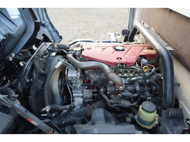 トヨタトヨエース平ボディ小型（2t・3t）[写真23]