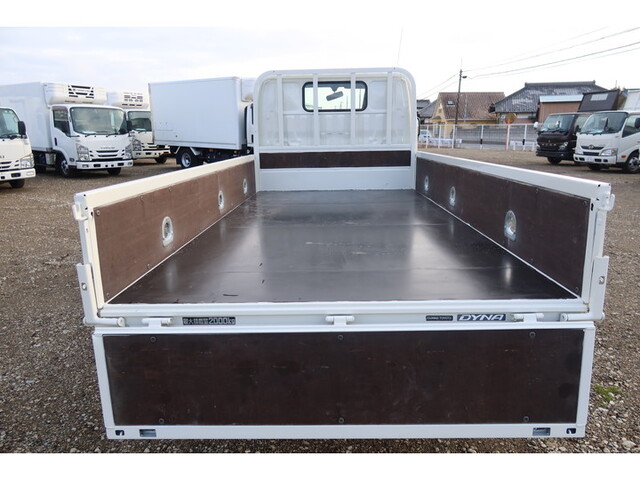 トヨタトヨエース平ボディ小型（2t・3t）[写真07]