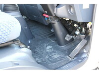 日産アトラス平ボディ小型（2t・3t）[写真36]