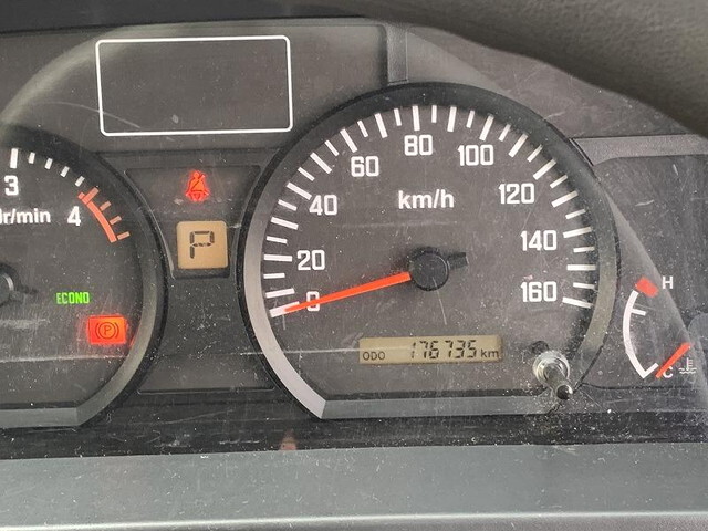 いすゞエルフパネルバン小型（2t・3t）[写真16]