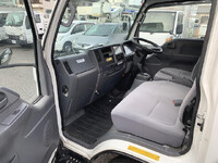 いすゞエルフパネルバン小型（2t・3t）[写真19]