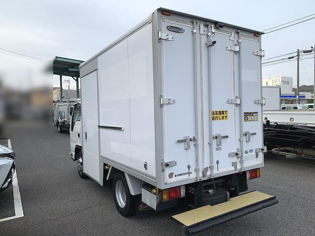いすゞエルフパネルバン小型（2t・3t）[写真04]