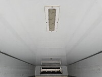 いすゞフォワード冷凍車（冷蔵車）中型（4t）[写真16]