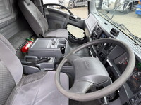 いすゞフォワード冷凍車（冷蔵車）中型（4t）[写真33]