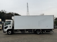 いすゞフォワード冷凍車（冷蔵車）中型（4t）[写真08]