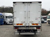 いすゞフォワード冷凍車（冷蔵車）中型（4t）[写真09]